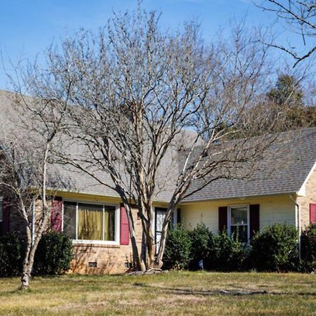 Villa In The Heart Of The Qc! Charlotte Exterior foto
